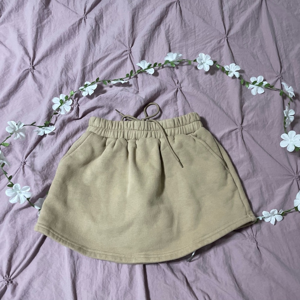 Gold Hinge Women's Mini Skirt Tan Beige Small So HOT!